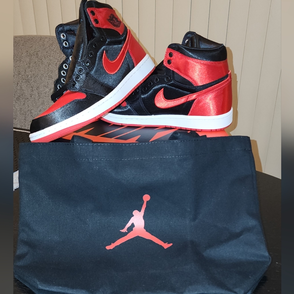 Women's Air Jordan 1's Satin Bred (Brand New)